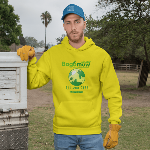 mockup-of-a-ranch-worker-wearing-a-hoodie-and-a-trucker-cap-27961-min